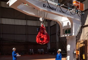 CANADA, AUSTRALIA BET SOUTH AFRICAN